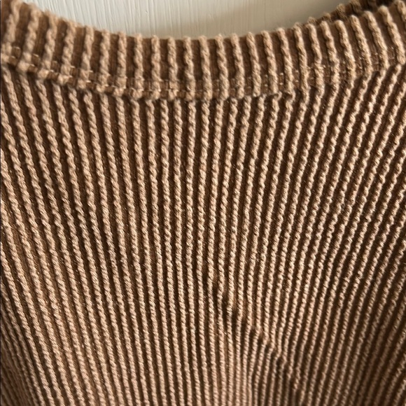 Lulus Ribbed Top size large - Picture 4 of 4